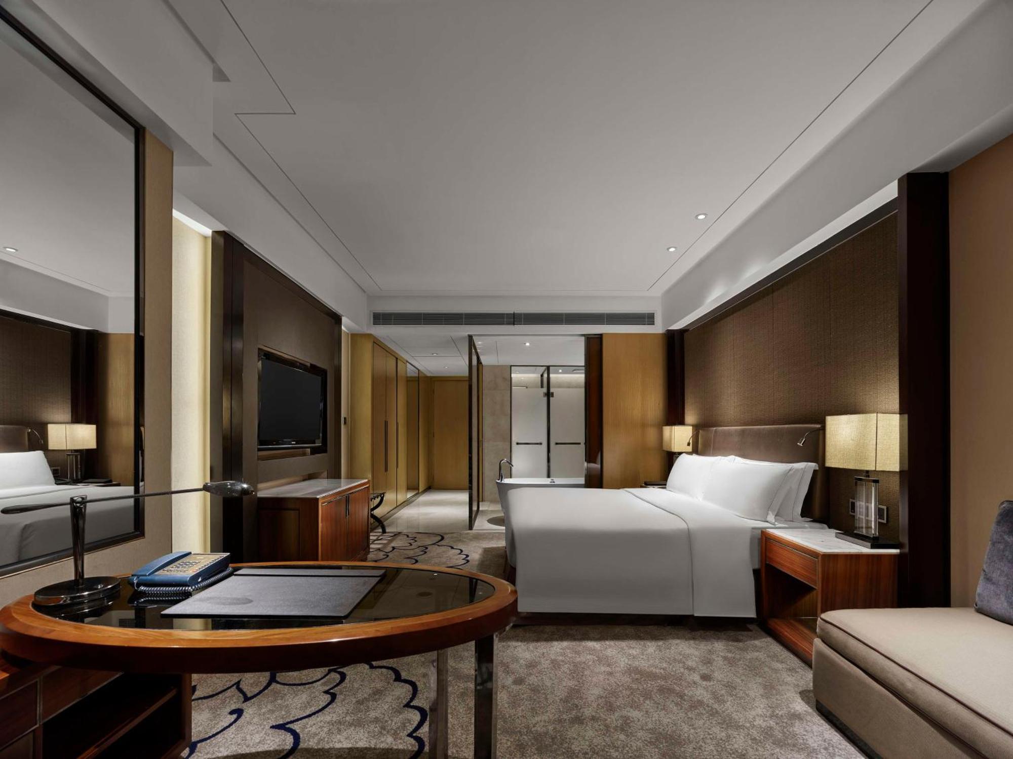 Hilton Zhongshan Downtown Ngoại thất bức ảnh