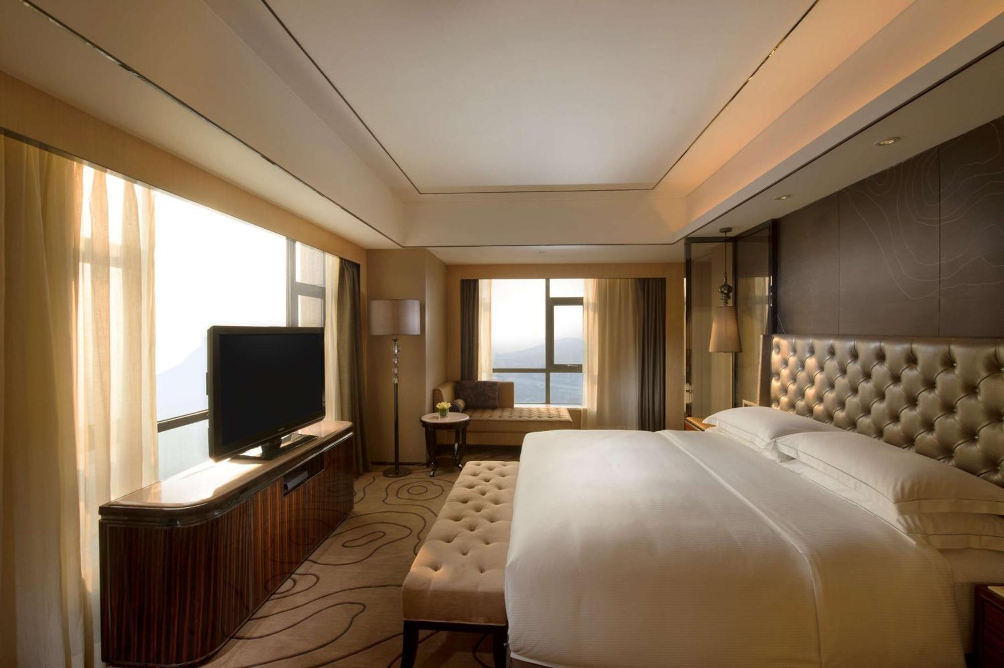 Hilton Zhongshan Downtown Ngoại thất bức ảnh