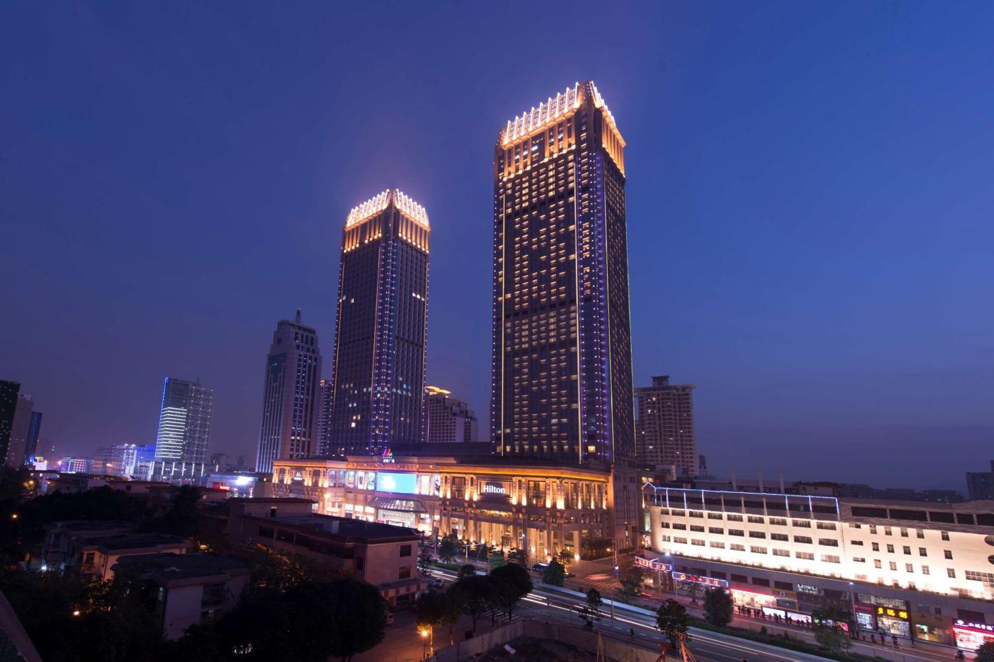 Hilton Zhongshan Downtown Ngoại thất bức ảnh
